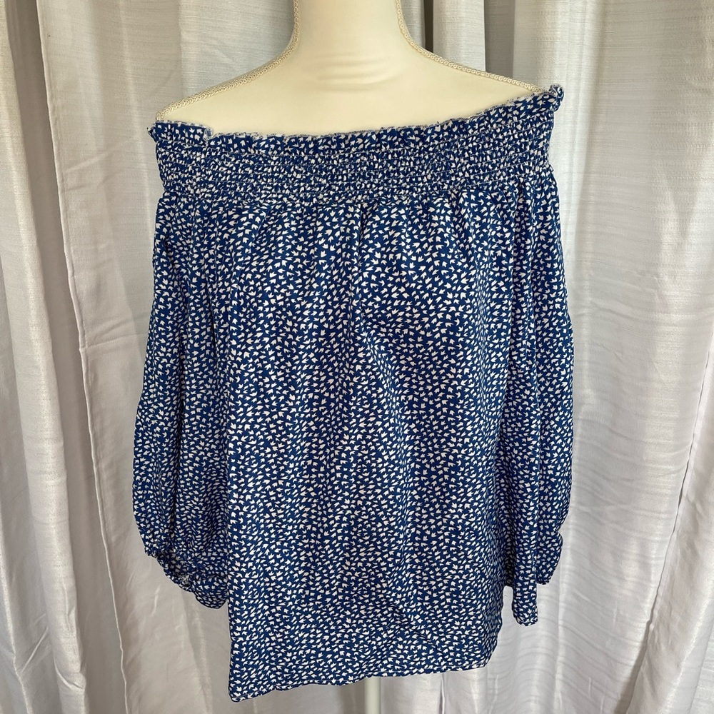 Shein Scrunched Top 💙🤍